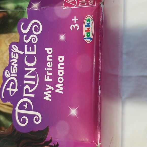 Disney Princess Doll - Picture 4 of 5